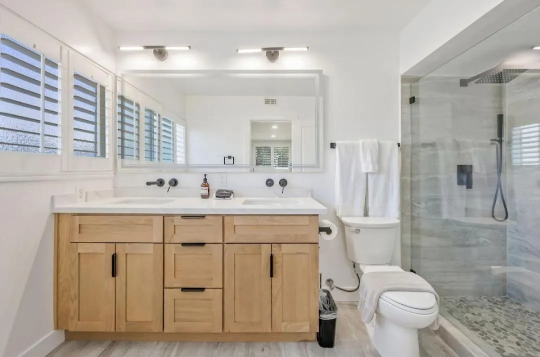 Sincity Best Located Home -Las Vegas Convention & 3 Mi Strip Or Fremont - Pool